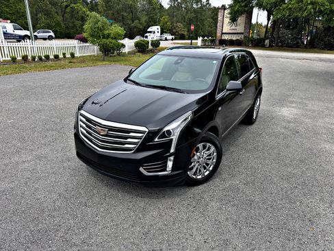 Used 2017 Cadillac XT5 Luxury w/ Driver Awareness Package image 28