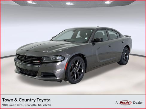 Used 2023 Dodge Charger SXT w/ Blacktop Package RWD image 1
