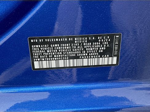 Used 2024 Volkswagen Jetta SE w/ Panoramic Sunroof Package image 12