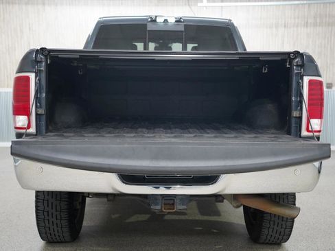 Used 2017 RAM 2500 Limited image 35