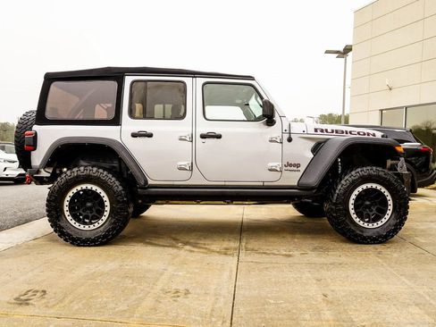 Used 2021 Jeep Wrangler Unlimited Rubicon AWD/4WD image 6