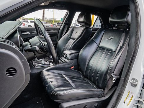 Used 2021 Chrysler 300 S RWD image 14