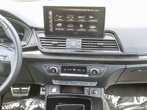 Used 2022 Audi SQ5 Premium Plus AWD/4WD image 14