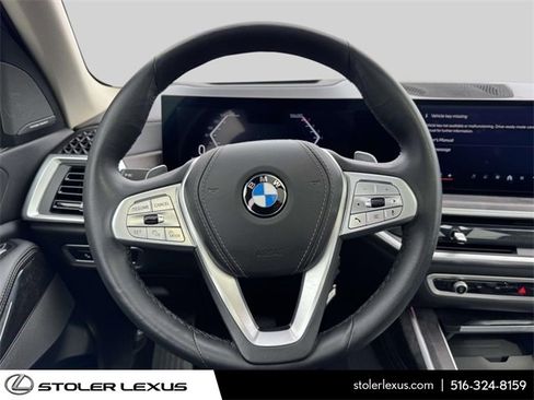 Used 2024 BMW X7 xDrive40i w/ Executive Package image 22