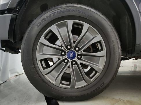 Used 2018 Ford F150 XLT w/ Equipment Group 301A Mid AWD/4WD image 28