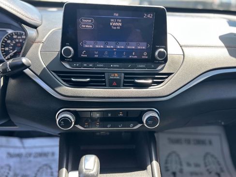Used 2020 Nissan Altima 2.5 SR AWD/4WD image 12
