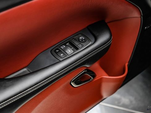 Used 2022 Dodge Challenger SRT Hellcat RWD image 92