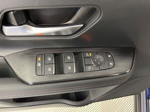 New 2026 Nissan Kicks SR w/ Illumination Package image 31