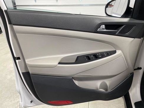 Used 2016 Hyundai Tucson SE w/ Option Group 02 image 13