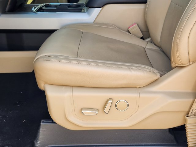 Used 2019 Ford F350 Lariat w/ Lariat Ultimate Package AWD/4WD image 26