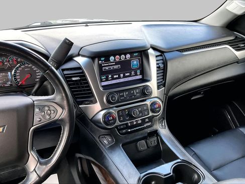 Used 2019 Chevrolet Tahoe LT w/ Texas Edition Package RWD image 7