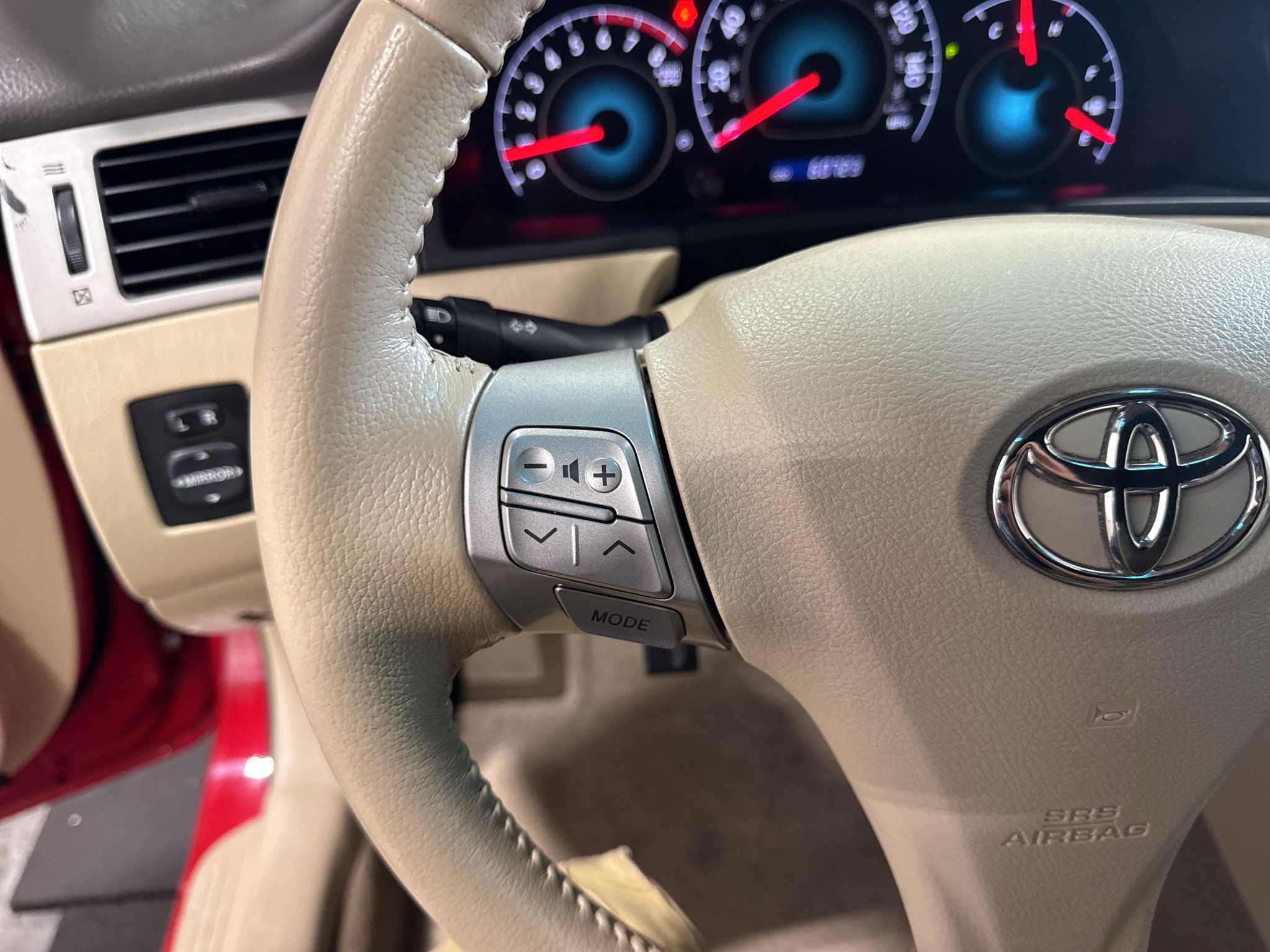 Used 2008 Toyota Solara SE FWD image 29