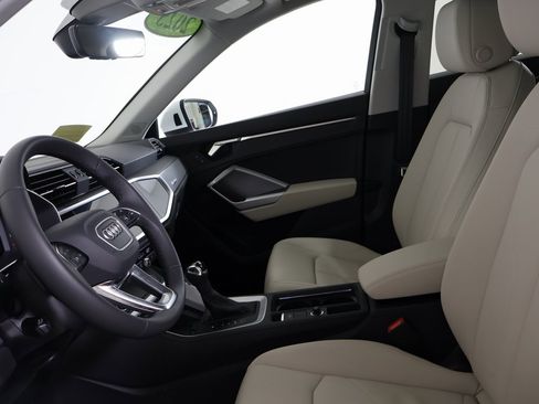 Used 2025 Audi Q3 2.0T Premium w/ Convenience Package image 20