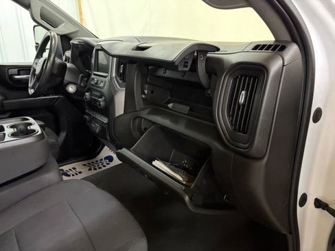 Used 2022 Chevrolet Silverado 2500 Custom w/ Custom Value Package AWD/4WD image 28