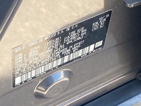 Used 2016 Honda HR-V LX image 9