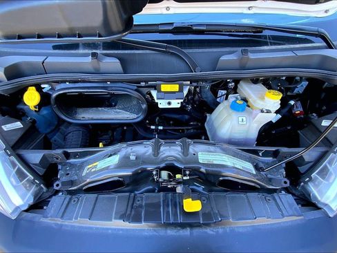 New 2025 RAM ProMaster 2500 w/ Premium Convenience Group image 10