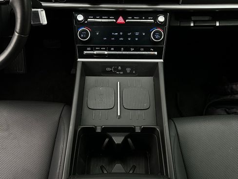 Used 2025 Hyundai Santa Fe SEL image 16