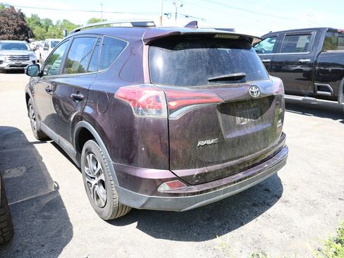 Used 2017 Toyota RAV4 LE w/ All Weather Liner Package AWD/4WD image 4