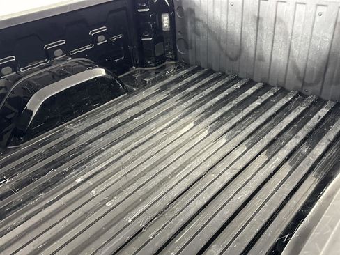 Used 2021 Chevrolet Silverado 1500 LT Trail Boss image 14