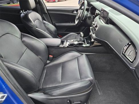 Used 2022 Kia Stinger GT-Line w/ Sun & Sound Package image 14
