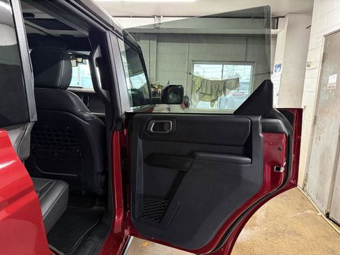 New 2025 Ford Bronco Badlands image 28