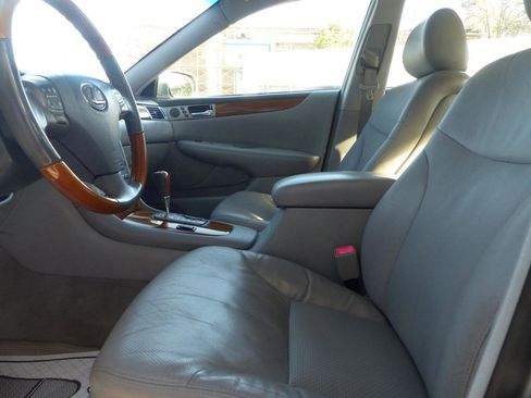 Used 2006 Lexus ES 330 image 17