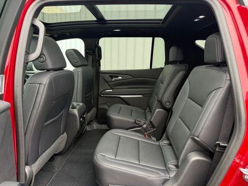 New 2026 Chevrolet Traverse LT FWD image 6