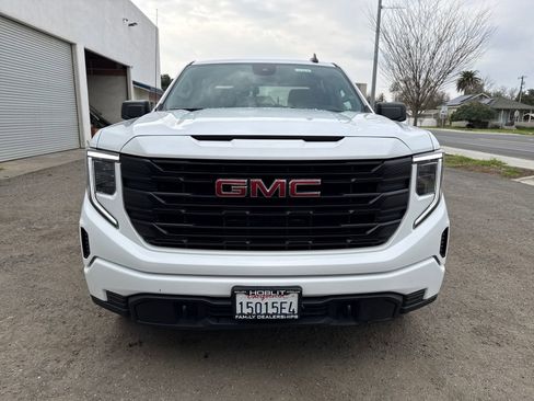 Used 2025 GMC Sierra 1500 Pro w/ Graphite Edition image 8
