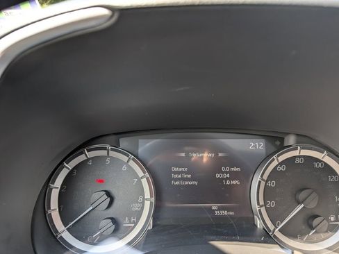 Certified 2024 Toyota Highlander XLE AWD/4WD image 24