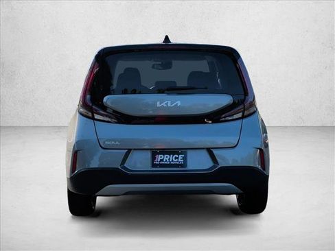 Used 2025 Kia Soul S FWD image 6