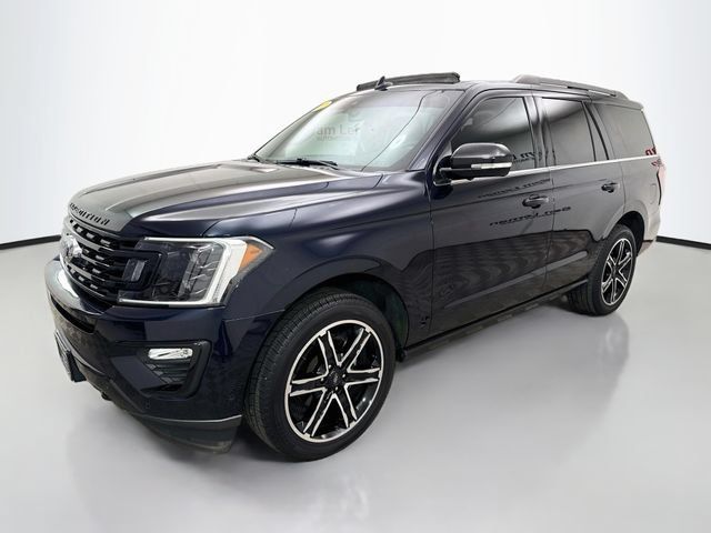 Used 2021 Ford Expedition Limited AWD/4WD image 3