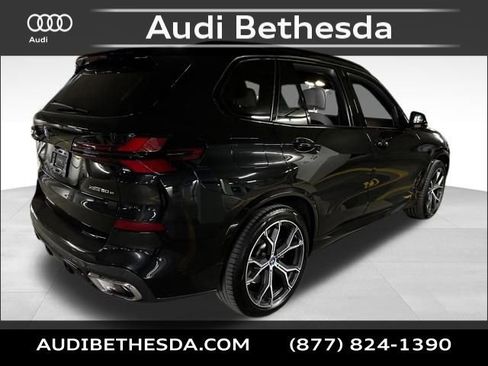 Used 2024 BMW X5 xDrive50e w/ M Sport Package image 7