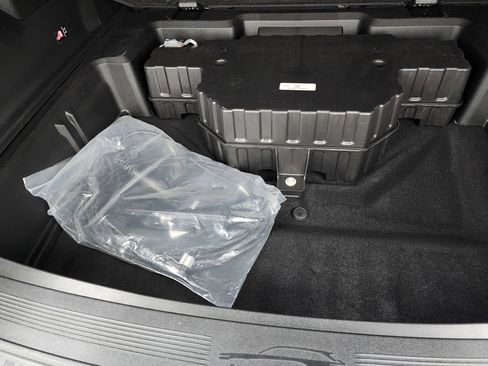 Used 2024 Jeep Wagoneer Launch Edition image 33