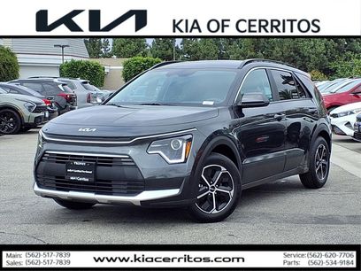 Certified 2025 Kia Niro LX