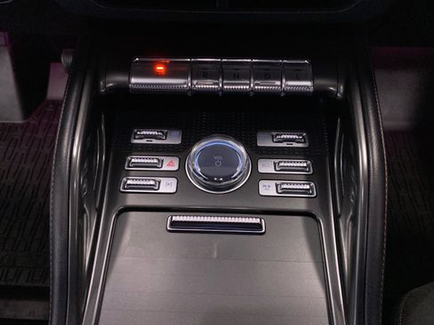 Used 2024 Lincoln Nautilus Reserve w/ Jet Appearance Package (87T) AWD/4WD image 24