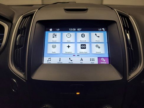 Used 2018 Ford Edge SEL w/ Equipment Group 201A FWD image 25