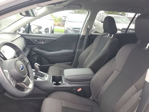 Certified 2025 Subaru Outback Premium AWD/4WD image 18