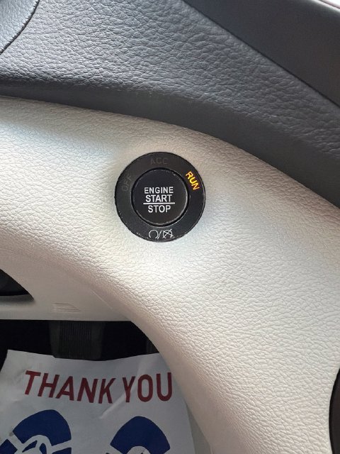 Used 2021 Jeep Cherokee Limited AWD/4WD image 11