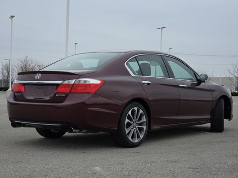Used 2014 Honda Accord Sport image 16