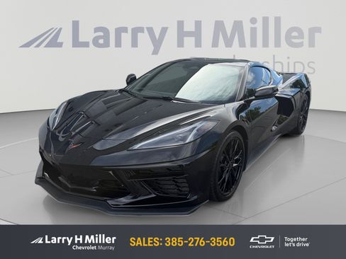 Used 2025 Chevrolet Corvette Stingray Coupe w/ 1LT RWD image 1