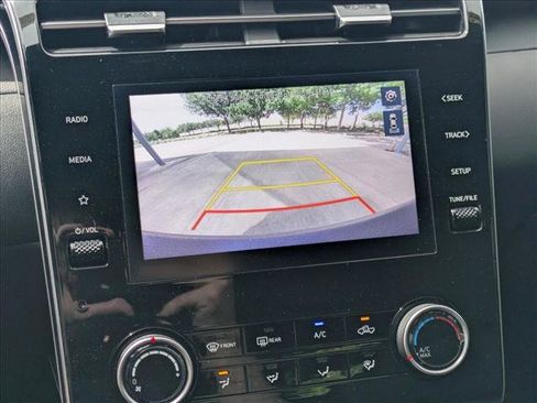 Used 2023 Hyundai Santa Cruz SEL w/ Activity Package FWD image 14