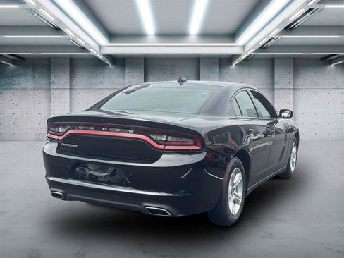 Used 2023 Dodge Charger SXT RWD image 5