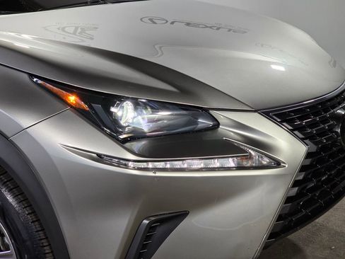 Used 2021 Lexus NX 300 FWD image 5