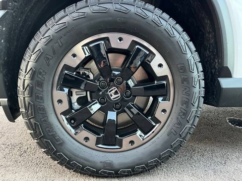 Used 2026 Honda Passport TrailSport Elite image 12