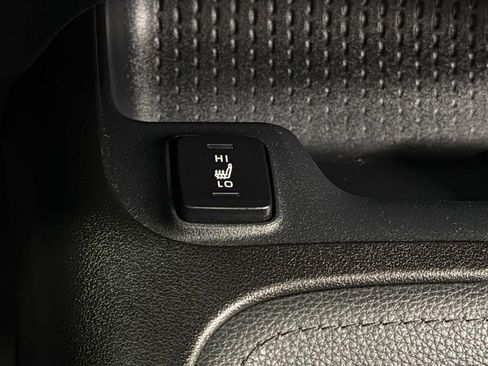 Used 2020 Toyota Corolla XSE image 21