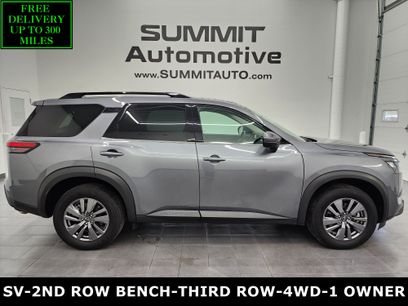 Used 2025 Nissan Pathfinder SV
