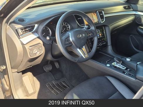 Used 2019 INFINITI QX50 Luxe w/ Navigation Package AWD/4WD image 13