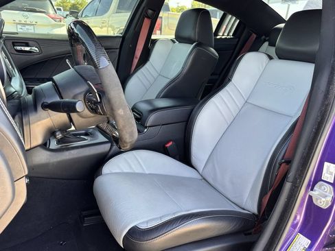 Used 2023 Dodge Charger SRT Hellcat w/ Harman/Kardon Audio Group RWD image 23