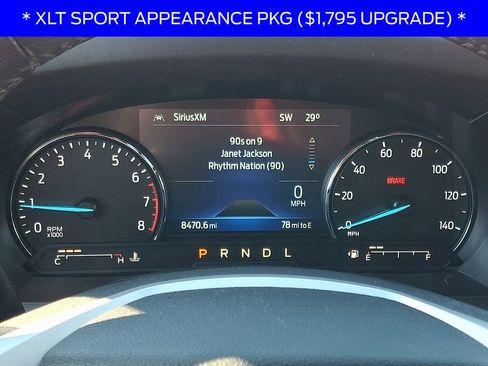 Used 2022 Ford Explorer XLT w/ Equipment Group 202A image 21