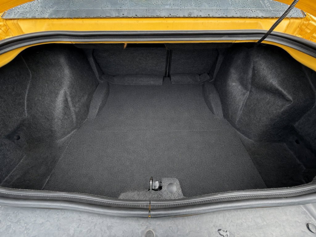 Used 2018 Dodge Challenger R/T Plus RWD image 17